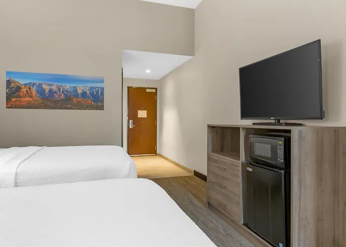 Western Executive Residency North Happy Valley Hotel