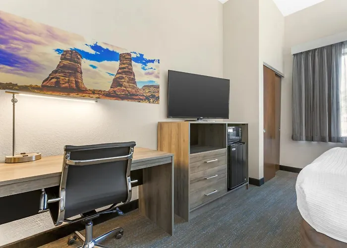 Western Executive Residency North Happy Valley 3* Phoenix