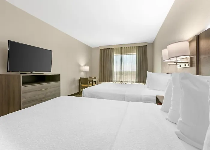 Hotel Western Executive Residency North Happy Valley 3*