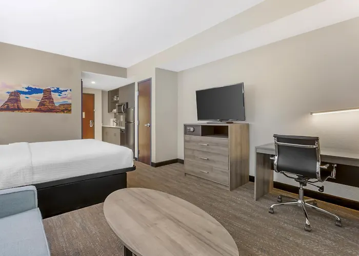 Western Executive Residency North Happy Valley 3* Phoenix