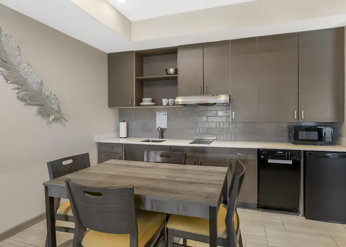Hotel Western Executive Residency North Happy Valley