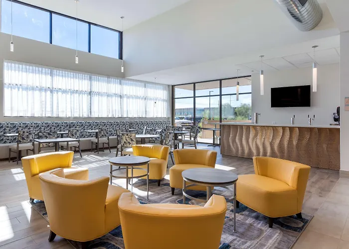 Western Executive Residency North Happy Valley Hotel 3*