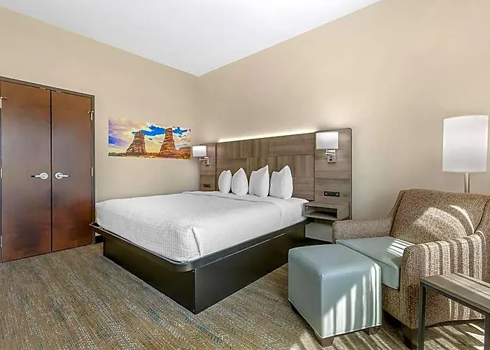 Western Executive Residency North Happy Valley 3*